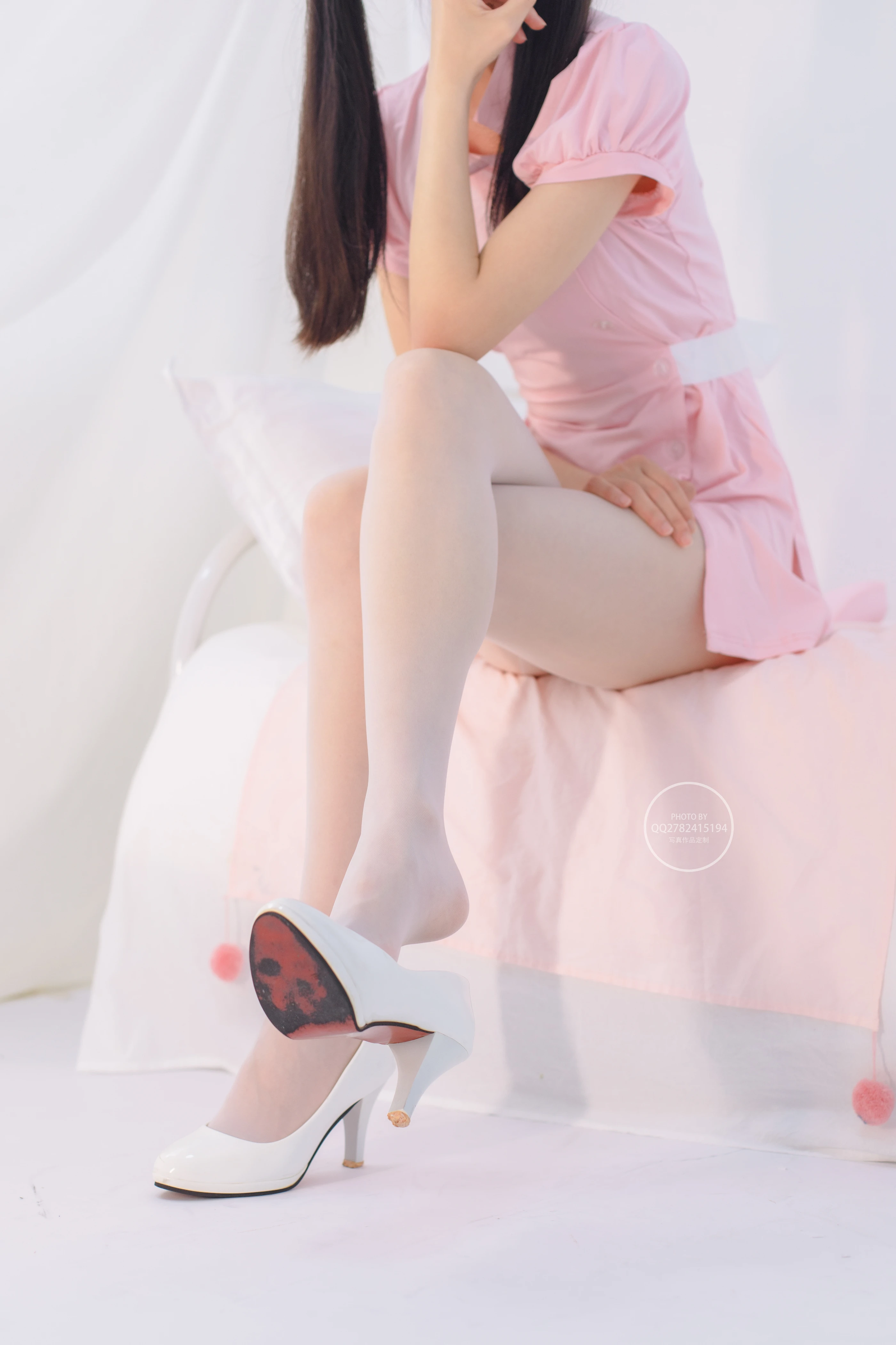 森萝财团 有料 NO.041粉嫩护士服白丝 [62P]插图4